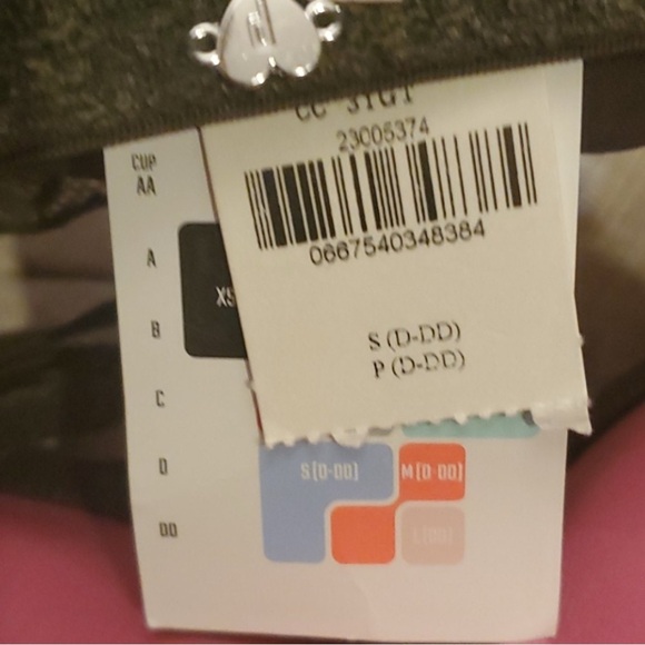 💚💚 BRAND NEW 💚💚 PINK VICTORIA SECRET BRALETTE - Picture 4 of 6